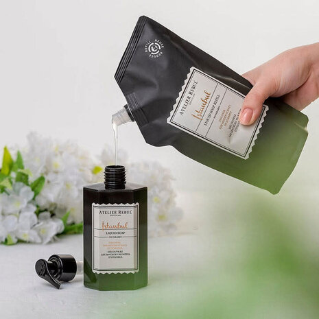Atelier Rebul - Istanbul Vloeibare Handzeep 500ml navulling Atelier Rebul - Istanbul Vloeibare Handzeep 500ml navulling