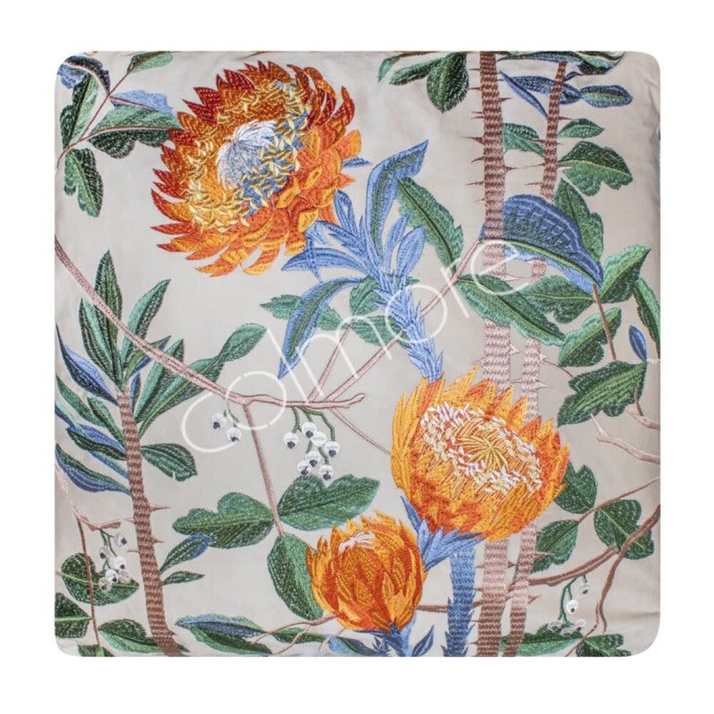 Colmore - Sierkussen Bloemen op Grijs Katoen 50x50cm geborduurd