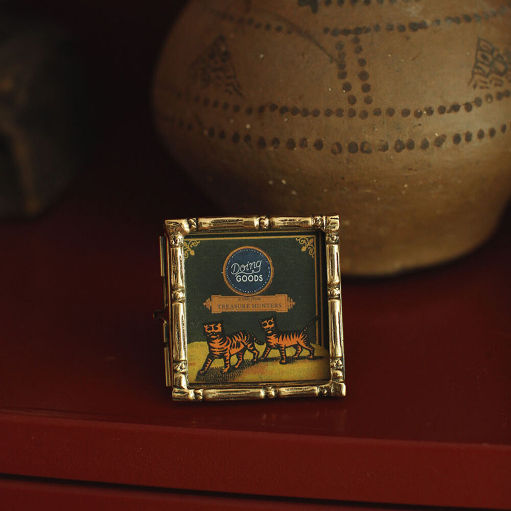 Doing Goods - Fotolijstje Bodhi Bamboe Messing 6x6cm foto 5x5cm Doing Goods - Fotolijstje Bodhi Bamboe Messing 6x6cm foto 5x5cm