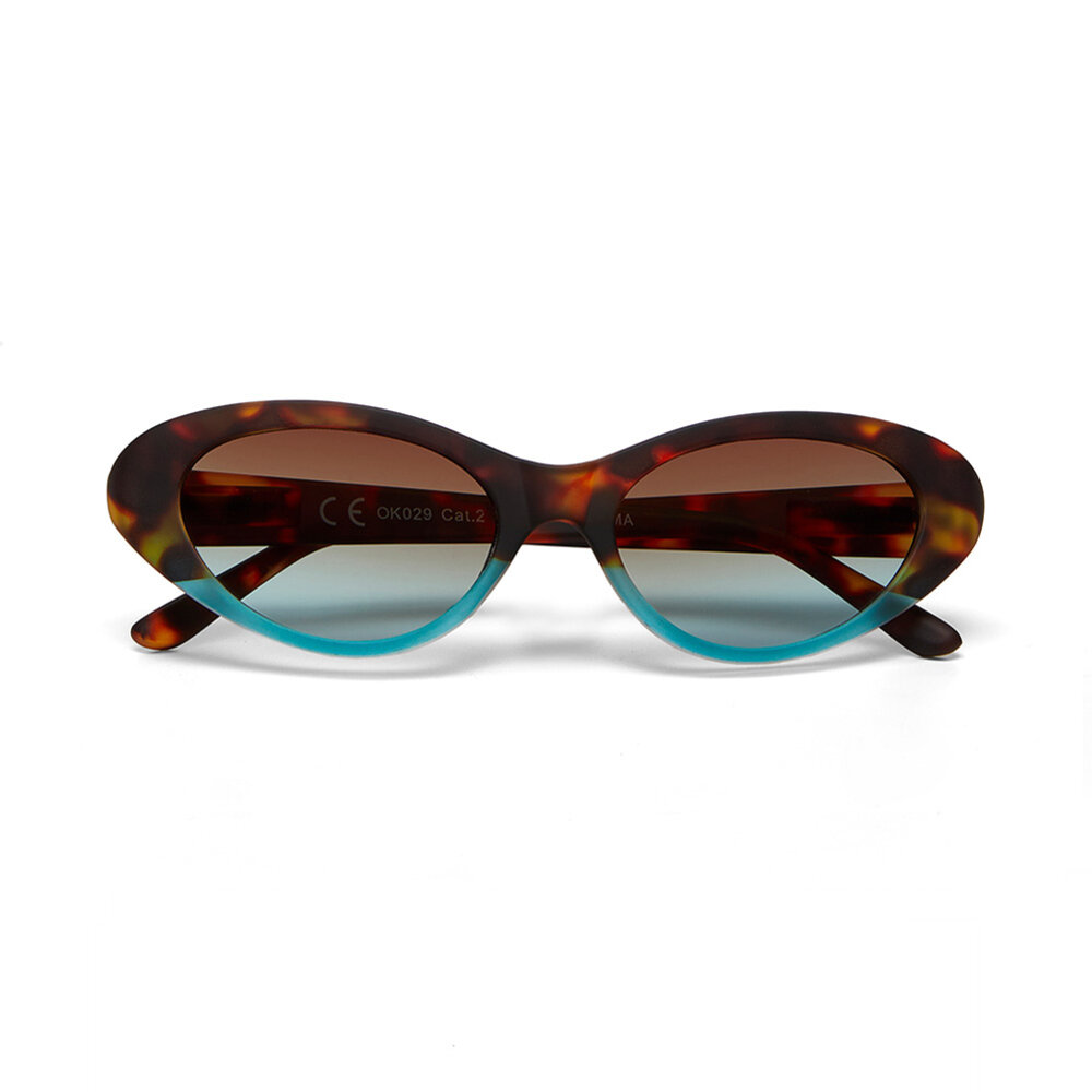 Okkia - Zonnebril LINA Small Cat Eye Havana Blue OK029-HB Okkia - Zonnebril LINA Small Cat Eye Havana Blue OK029-HB