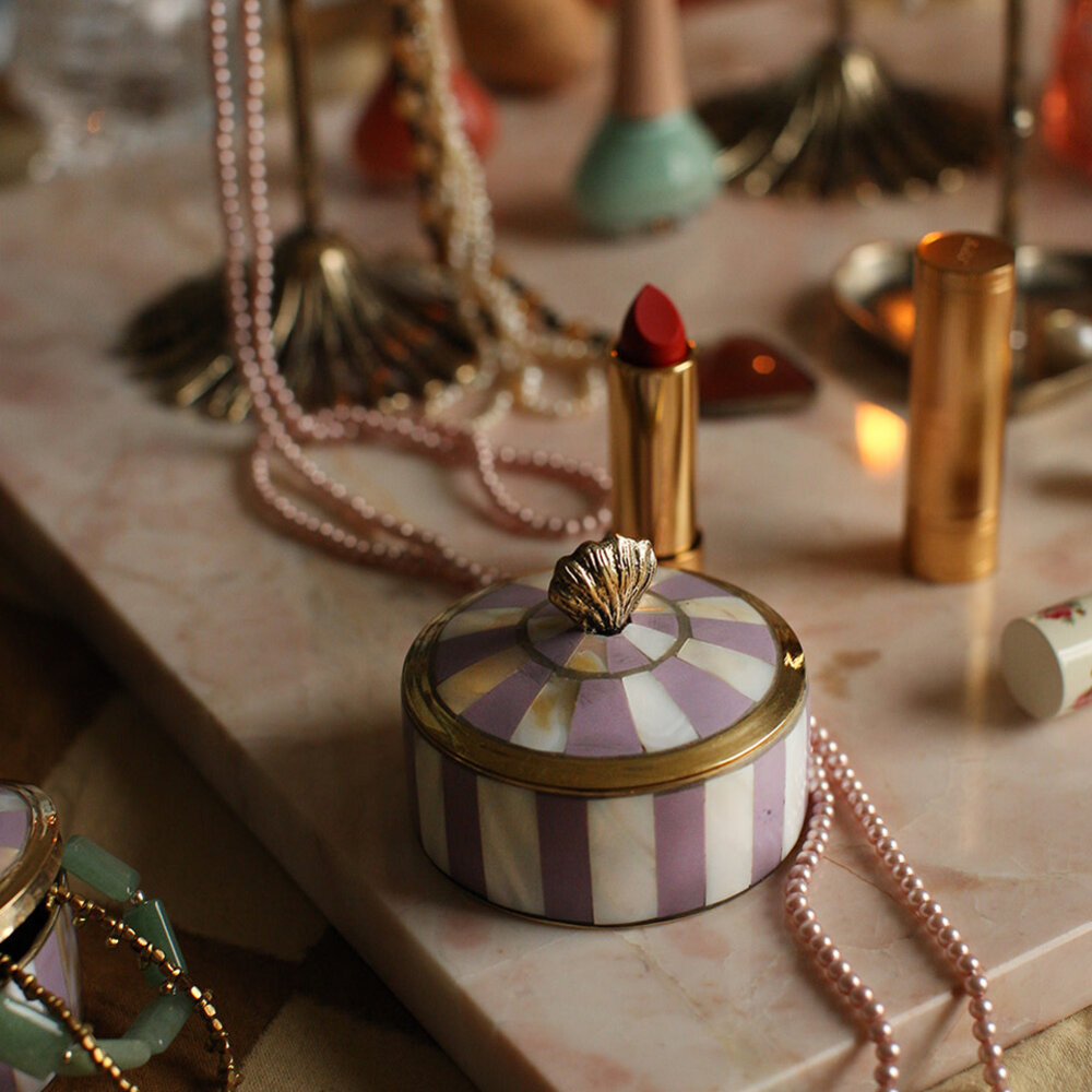 Doing Goods - Doosje Scarlett Lila Circus Box Messing 7x5cm Doing Goods - Doosje Scarlett Lila Circus Box Messing 7x5cm