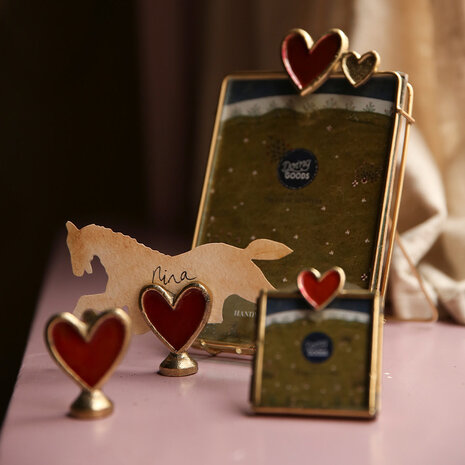 Doing Goods - Kaart & Foto Houder Pyar Hart Rood Gerecycled Messing 5x4x2cm