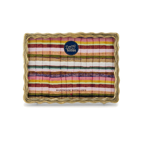 Doing Goods - Fotolijstje Yuki Wavey Messing Large 16x11cm - foto 15x10cm Doing Goods - Fotolijstje Yuki Wavey Messing Large 16x11cm - foto 15x10cm