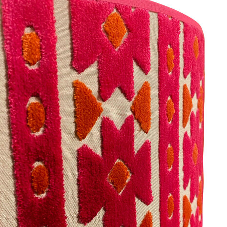 Melting Pot - Handgemaakte Lampenkap Bazaar Fuchsia Oranje op Beige 35x25cm Melting Pot - Handgemaakte Lampenkap Bazaar Fuchsia Oranje op Beige 35x25cm