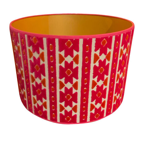 Melting Pot - Handgemaakte Lampenkap Bazaar Fuchsia Oranje op Beige 35x25cm Melting Pot - Handgemaakte Lampenkap Bazaar Fuchsia Oranje op Beige 35x25cm