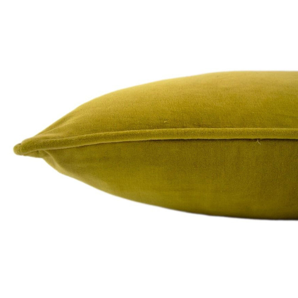 Imbarro - Sierkussen Lala Olijf Groen Velours 60x40cm met bies Imbarro - Sierkussen Lala Olijf Groen Velours 60x40cm met bies