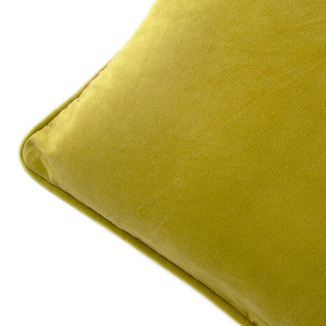 Imbarro - Sierkussen Lala Olijf Groen Velours 60x40cm met bies Imbarro - Sierkussen Lala Olijf Groen Velours 60x40cm met bies