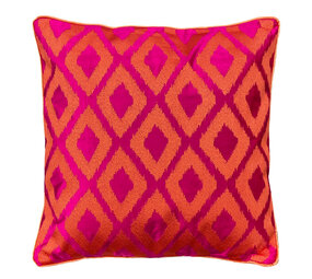 Colmore - Sierkussen Triangel Fuchsia Oranje 50x50cm bies Colmore - Sierkussen Triangel Fuchsia Oranje 50x50cm bies