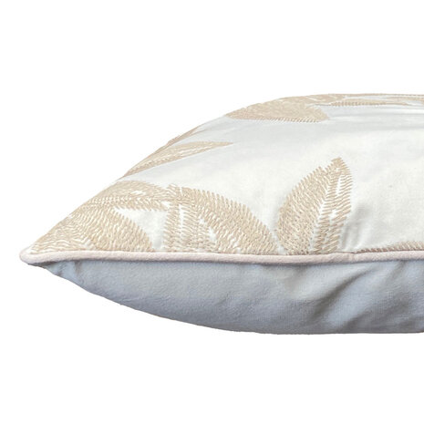 Colmore - Sierkussen Bladeren Beige Creme 50x50cm geborduurd Colmore - Sierkussen Bladeren Beige Creme 50x50cm geborduurd