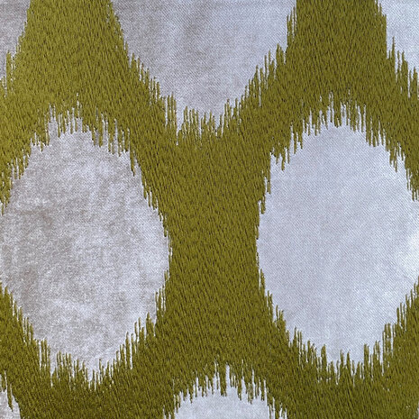 Colmore - Sierkussen Cirkels Groen Grijs Velours 50x50cm franjes Colmore - Sierkussen Cirkels Groen Grijs Velours 50x50cm franjes