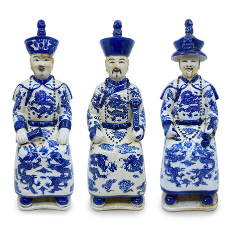 Melting Pot - Beeld Chinese Keizer Zoon Zittend Blauw Wit 33cm Melting Pot - Beeld Chinese Keizer Zoon Zittend Blauw Wit 33cm