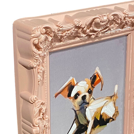 Colmore - Schilderij Chihuahua in Roze Barok Lijst 30x35cm handgeschilderd Colmore - Schilderij Chihuahua in Roze Barok Lijst 30x35cm handgeschilderd