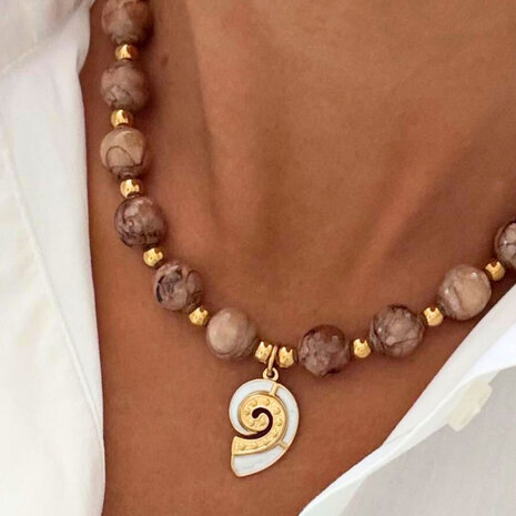 Melting Pot - Sieraad Kralen Ketting Nature met Hanger Goud RVS 42cm Melting Pot - Sieraad Kralen Ketting Nature met Hanger Goud RVS 42cm