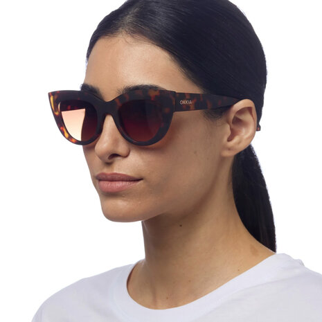 Okkia - Zonnebril CLAUDIA Big Cat-Eye Classic Havana OK013-CH