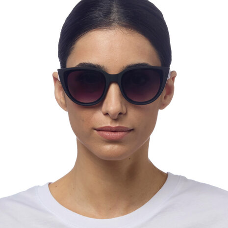 Okkia - Zonnebril SILVIA Cat-Eye Black OK020-BK