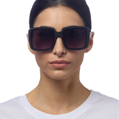 Okkia - Zonnebril ALESSIA Square Black OK027-BK