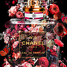 Melting Pot - Glasschilderij Chanel Nr5 Rode Bloemen 60x80cm goudfolie Melting Pot - Glasschilderij Chanel Nr5 Rode Bloemen 60x80cm goudfolie