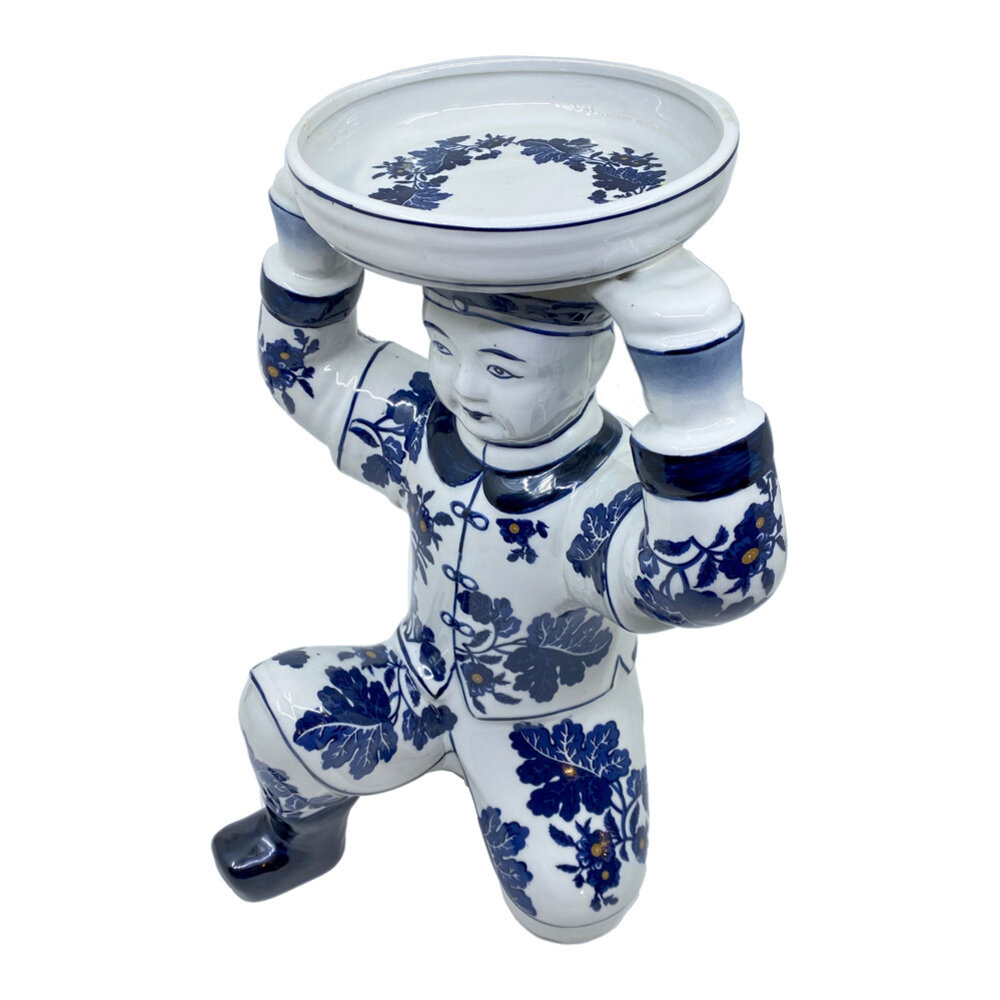 Melting Pot - Handgemaakt Beeld van Chinese Man met Schaaltje in Blauw-Wit Keramiek 23x32cm