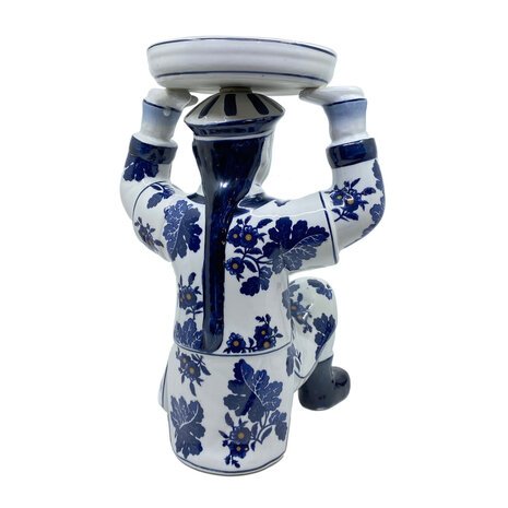 Melting Pot - Handgemaakt Beeld van Chinese Man met Schaaltje in Blauw-Wit Keramiek 23x32cm