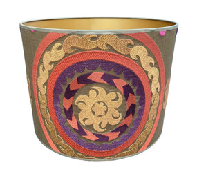Melting Pot - Lampenkap Castille Multicolor Khaki 40x30cm geborduurd Melting Pot - Lampenkap Castille Multicolor Khaki 40x30cm geborduurd