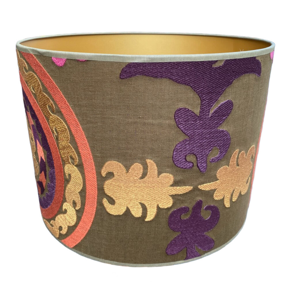 Melting Pot - Lampenkap Castille Multicolor Khaki 40x30cm geborduurd Melting Pot - Lampenkap Castille Multicolor Khaki 40x30cm geborduurd