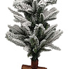 Melting Pot - Kerstboompje met Sneeuw op Kruis Kunststof 67cm Melting Pot - Kerstboompje met Sneeuw op Kruis Kunststof 67cm