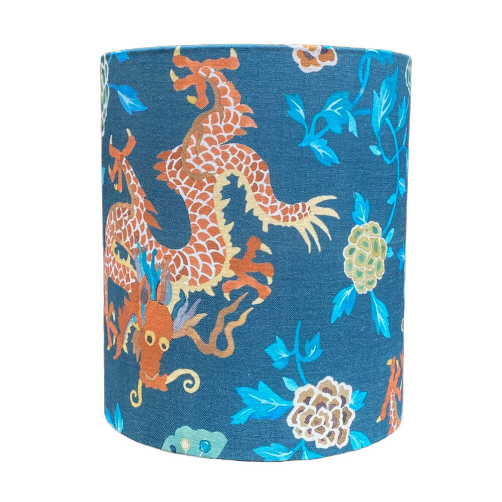 Melting Pot - Lampenkap Orange Dragon on Blue 30x35cm Melting Pot - Lampenkap Orange Dragon on Blue 30x35cm