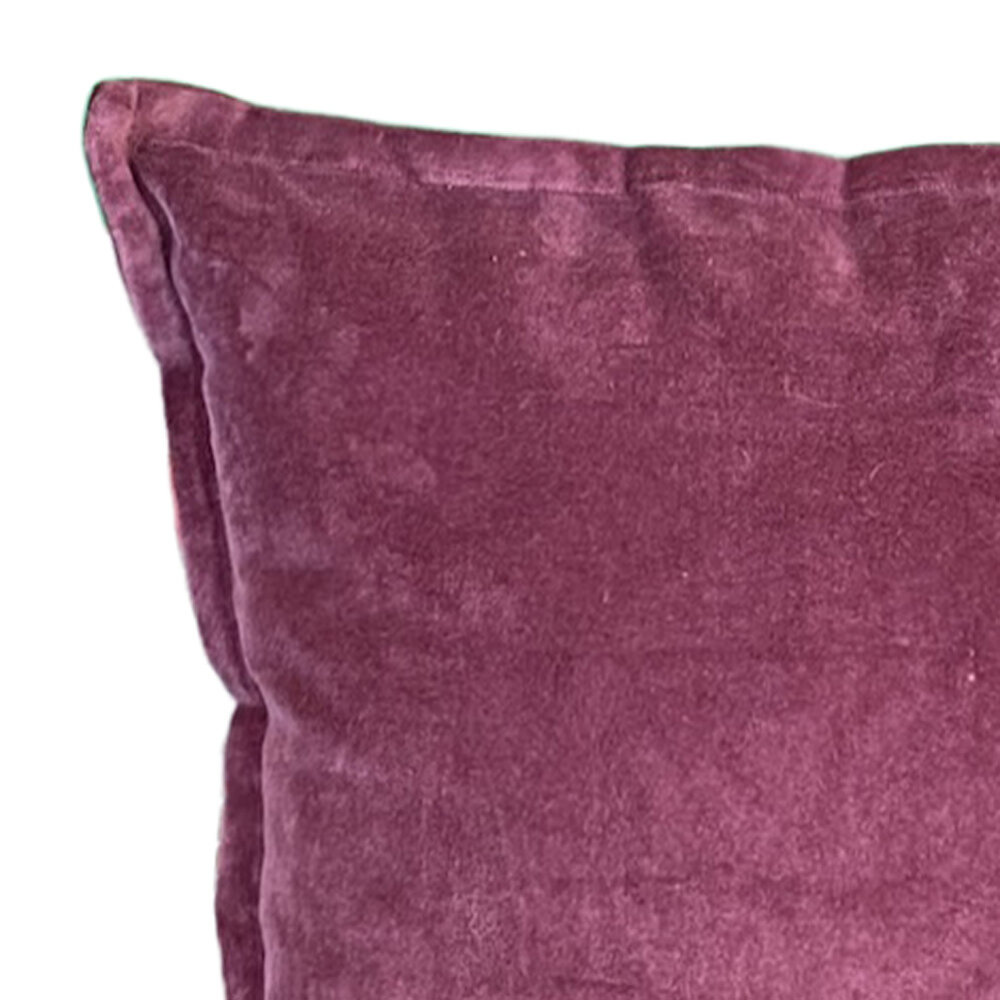 Melting Pot - Sierkussen Bordeaux Velours 50x50cm met bies Melting Pot - Sierkussen Bordeaux Velours 50x50cm met bies