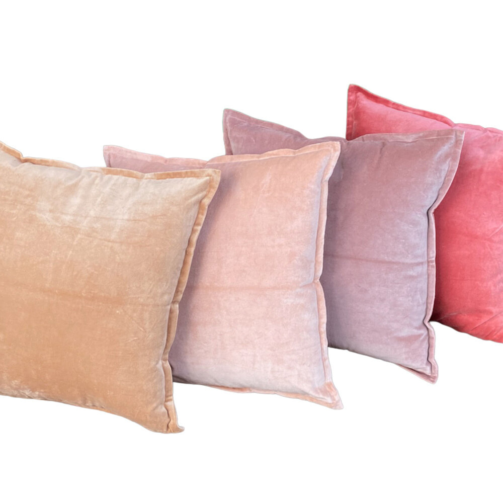 Melting Pot - Sierkussen Mokka Velours 50x50cm met bies Melting Pot - Sierkussen Mokka Velours 50x50cm met bies