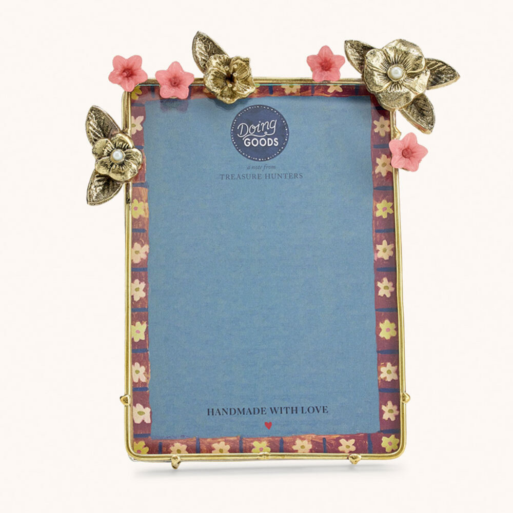 Doing Goods - Fotolijstje Amber Wild Flower Messing 15x17cm - foto 10x15cm