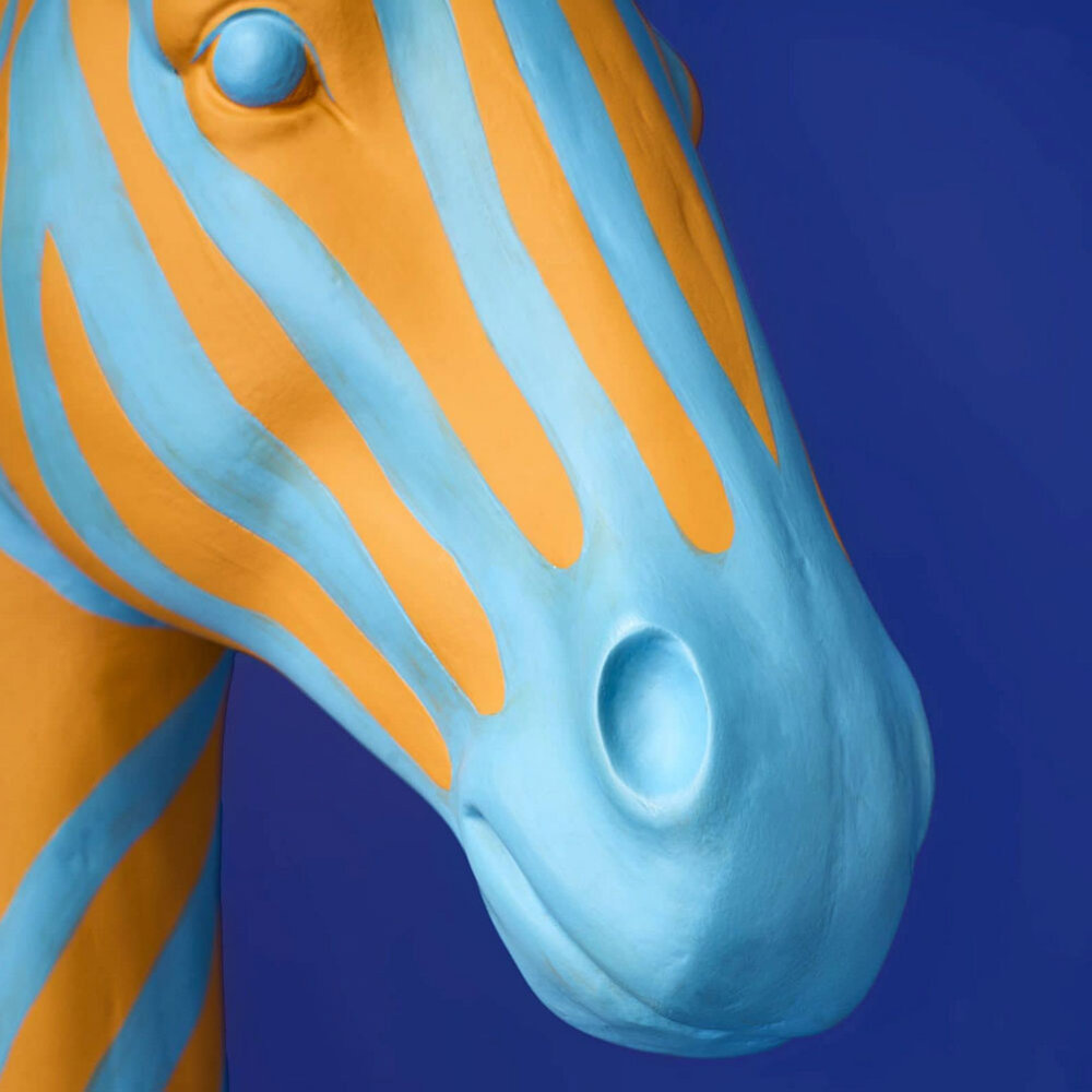 Werns - Design Vloerlamp Zebra Zora Blauw-Oranje 47x153cm met Lichtblauwe Lampenkap Werns - Design Vloerlamp Zebra Zora Blauw-Oranje 47x153cm met Lichtblauwe Lampenkap