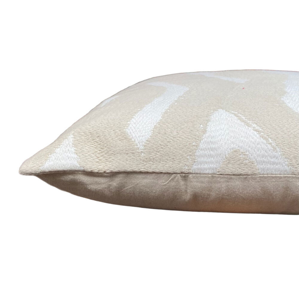 Colmore - Sierkussen Ayla Ivoor-Beige Katoen 50x50cm Colmore - Sierkussen Ayla Ivoor-Beige Katoen 50x50cm