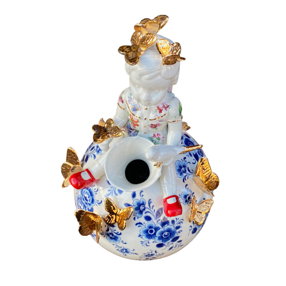 Lammers en Lammers - Vaasje On Top of the World Delfts Blauw 32cm Lammers en Lammers - Vaasje On Top of the World Delfts Blauw 32cm