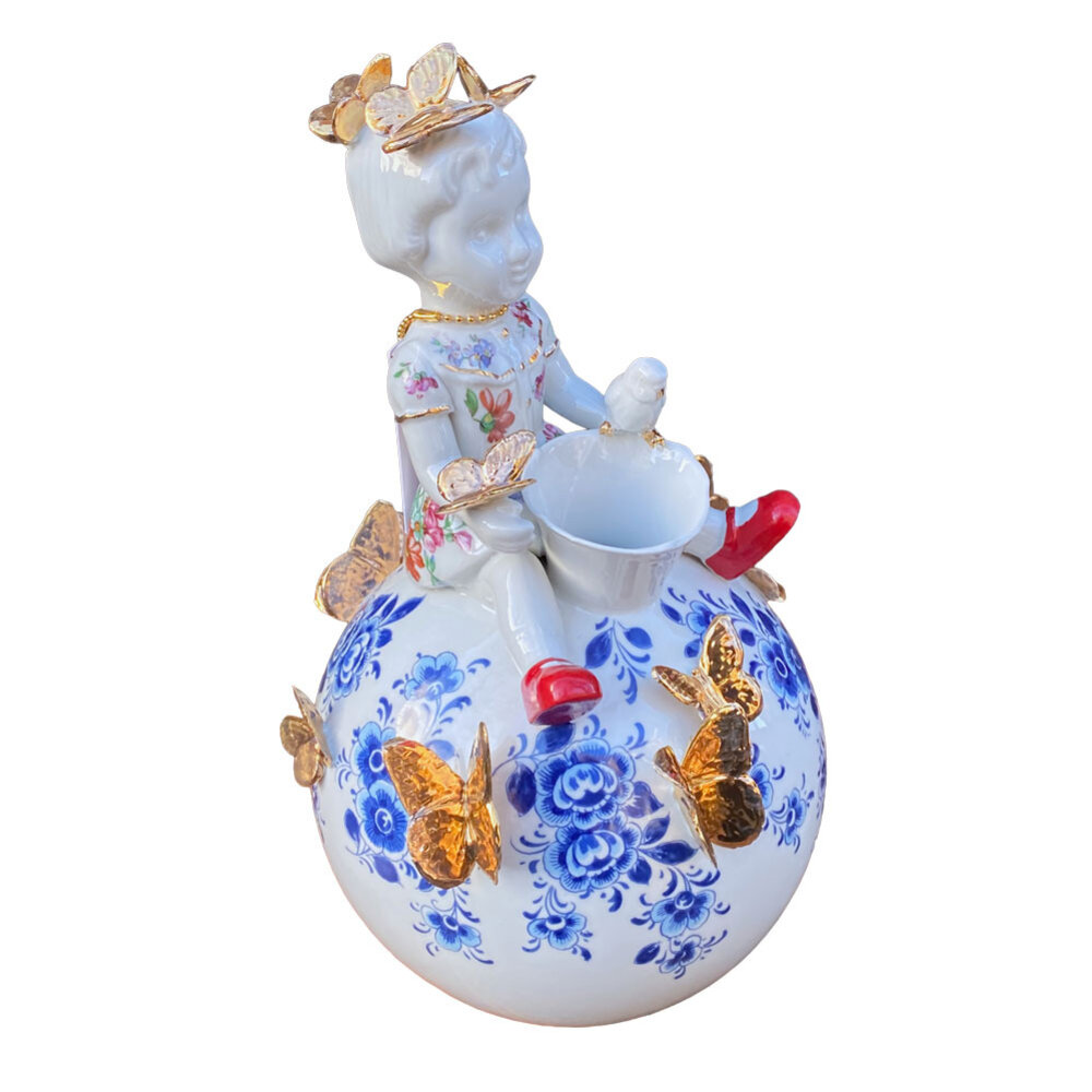 Lammers en Lammers - Vaasje On Top of the World Delfts Blauw 32cm Lammers en Lammers - Vaasje On Top of the World Delfts Blauw 32cm