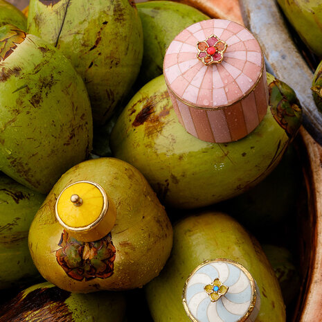 Doing Goods - Doosje Bailey Circus Geel Messing 5x5cm