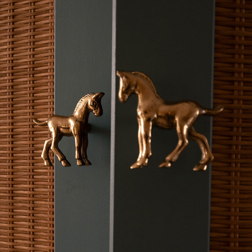 Doing Goods - Ladeknop Spirit Horse Messing 6x6cm rechts