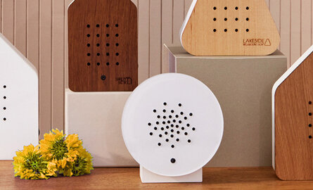 Uitgebreide collectie Zwitscherbox vogelhuisjes met bewegingssensor