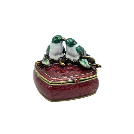 Melting Pot - Sieraden Doosje Vogeltjes Bordeaux Groen Metaal 5x5cm Melting Pot - Sieraden Doosje Vogeltjes Bordeaux Groen Metaal 5x5cm