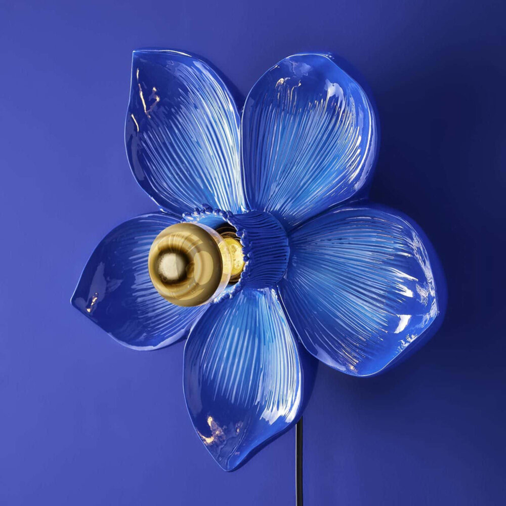 Werns - Wand Lamp Flower Blauw 31x33cm Werns - Wand Lamp Flower Blauw 31x33cm