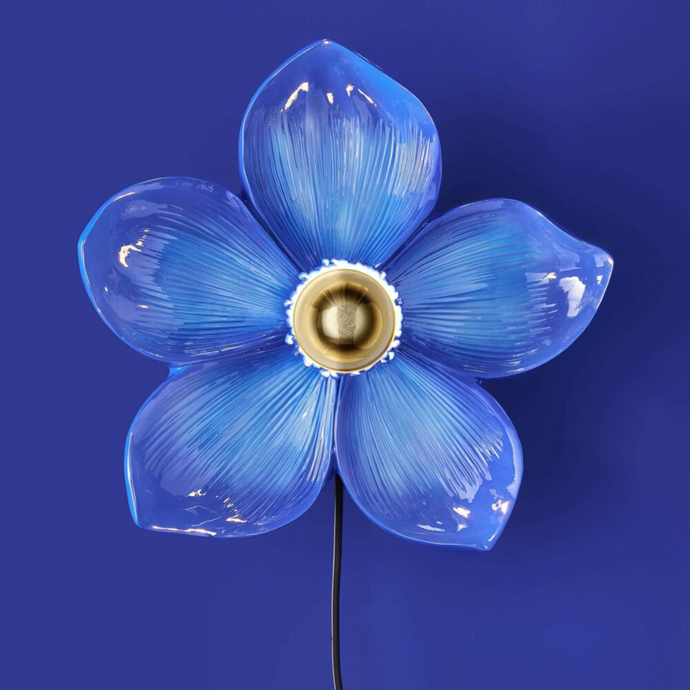 Werns - Wand Lamp Flower Blauw 31x33cm Werns - Wand Lamp Flower Blauw 31x33cm