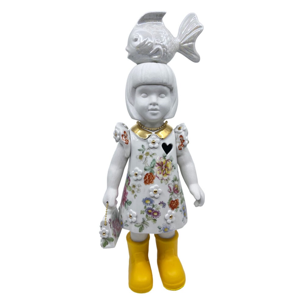 Lammers en Lammers - Beeld Femke met Vis en Bloemen Handtas Porselein met Goudluster 14x34cm