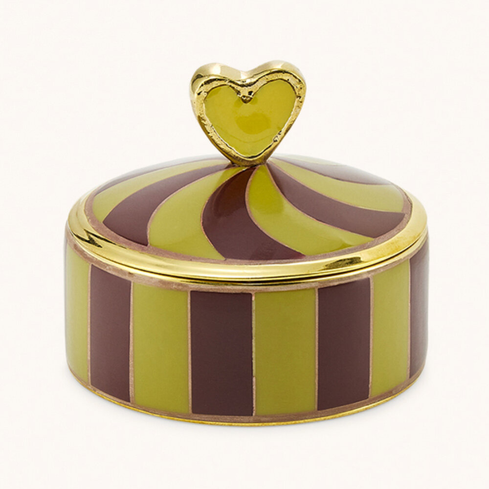 Doing Goods - Sieraden Doosje Pyar Heart Circus Geel-Bordeaux Messing & Resin 7x6cm Doing Goods - Sieraden Doosje Pyar Heart Circus Geel-Bordeaux Messing & Resin 7x6cm