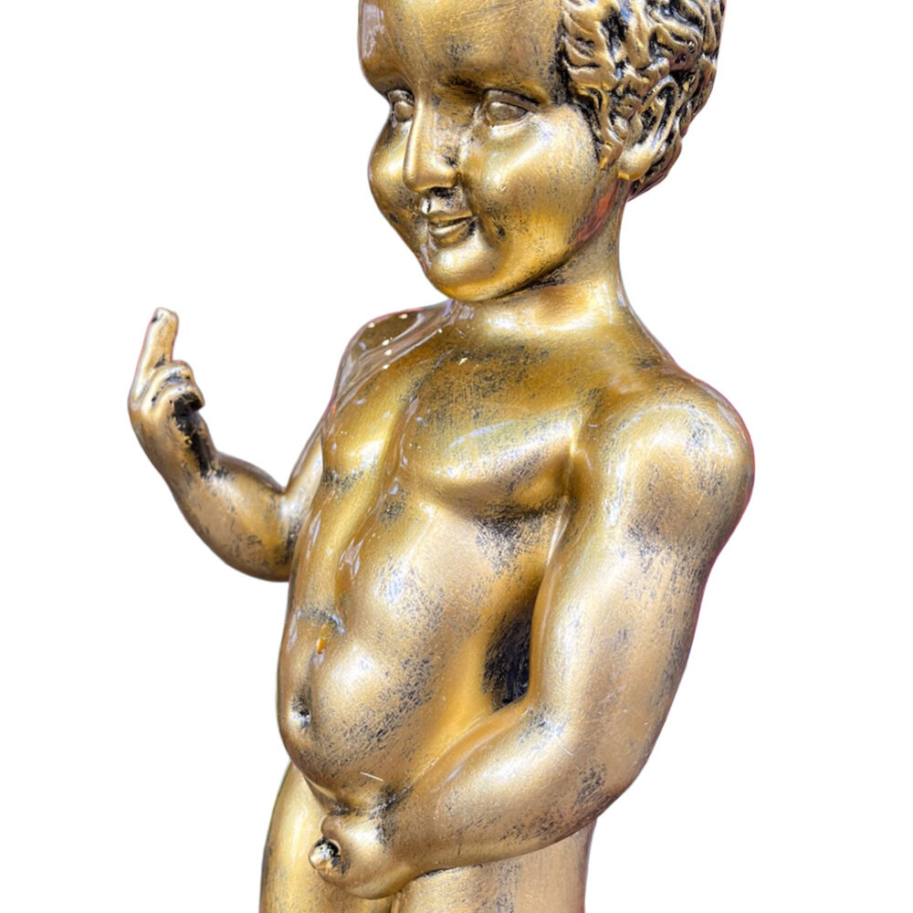 Melting Pot - Manneken Pis F*ck You Beeld Antiek Goud Polystone 20x45cm Melting Pot - Manneken Pis F*ck You Beeld Antiek Goud Polystone 20x45cm