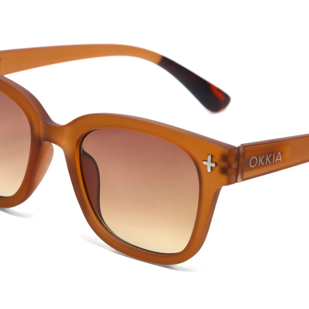 Okkia - Zonnebril GIOVANNI Translucent Bruin met Bruine Glazen OK012-TBR Okkia - Zonnebril GIOVANNI Translucent Bruin met Bruine Glazen OK012-TBR