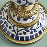 Werns - Bijzettafel Blauwe Papegaaien met Glazen Tafelblad 40x51cm Werns - Bijzettafel Blauwe Papegaaien met Glazen Tafelblad 40x51cm