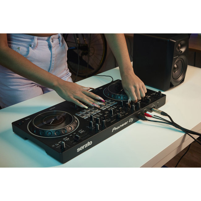 Pioneer DJ 2-kanaals DJ-controller voor Serato DJ Lite DDJ-REV1