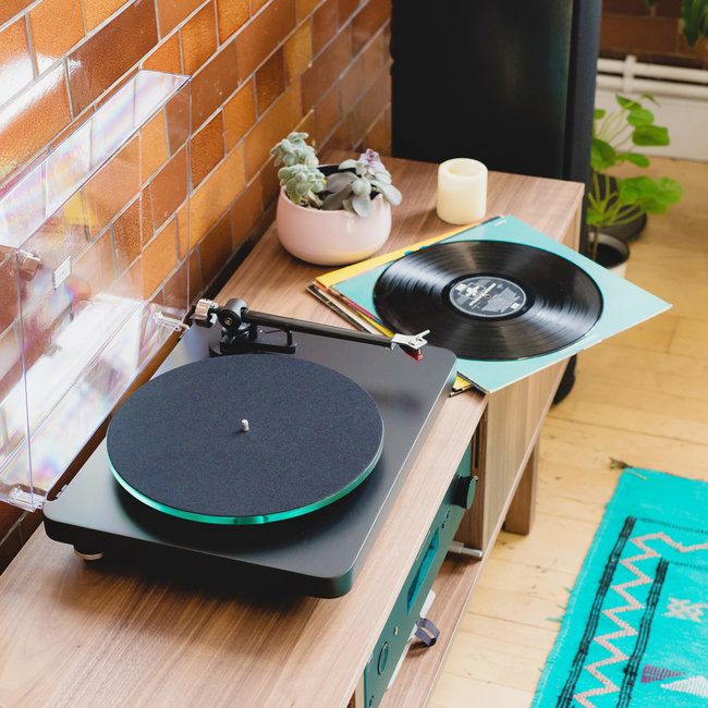 NAD C 588 Draaitafel