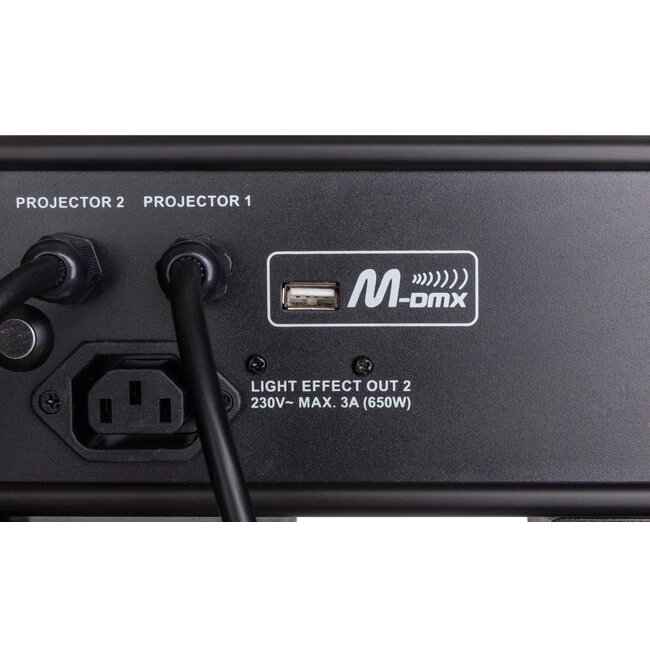 JB Systems COB-4BAR 4xCOB RGB 36W inclusief IR + draagtas