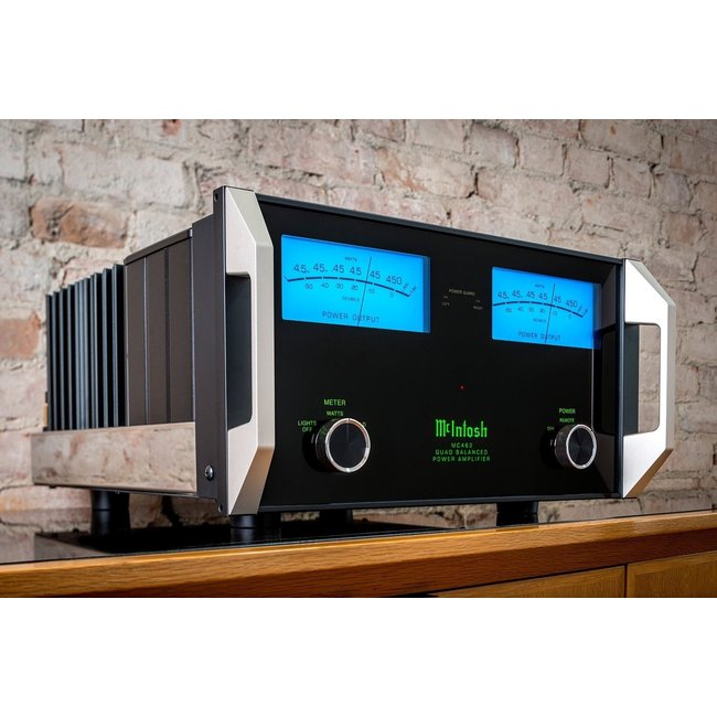 McIntosh MC462 2-kanaals solid state amplifier