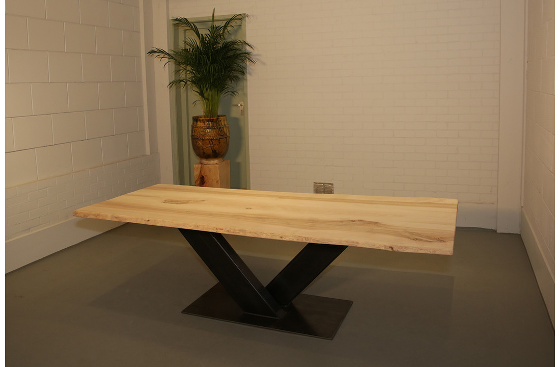 Boomstamtafel van Essenhout 250 x 100 cm | V-onderstel